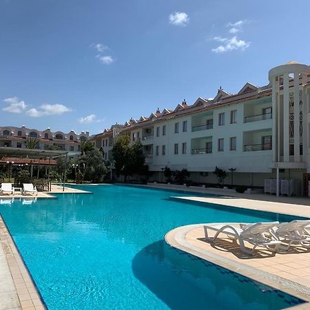 Club Kocer Apartments Мармарис Екстериор снимка