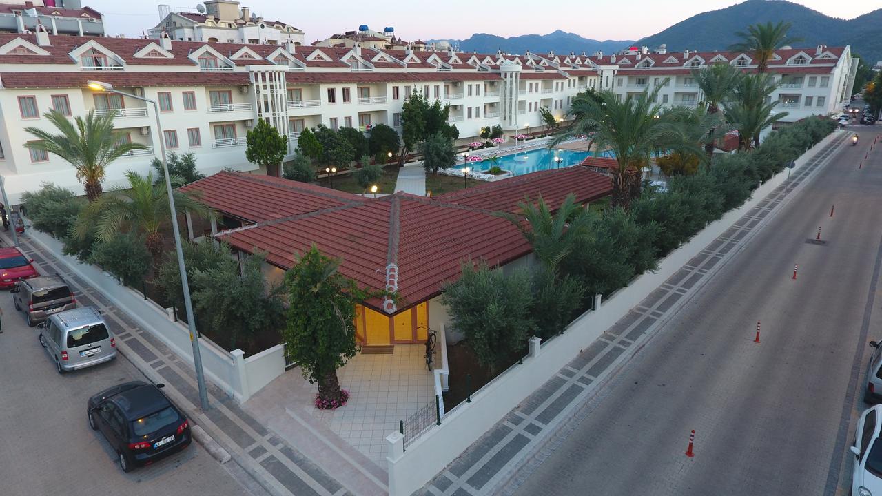 Club Kocer Apartments Мармарис Екстериор снимка