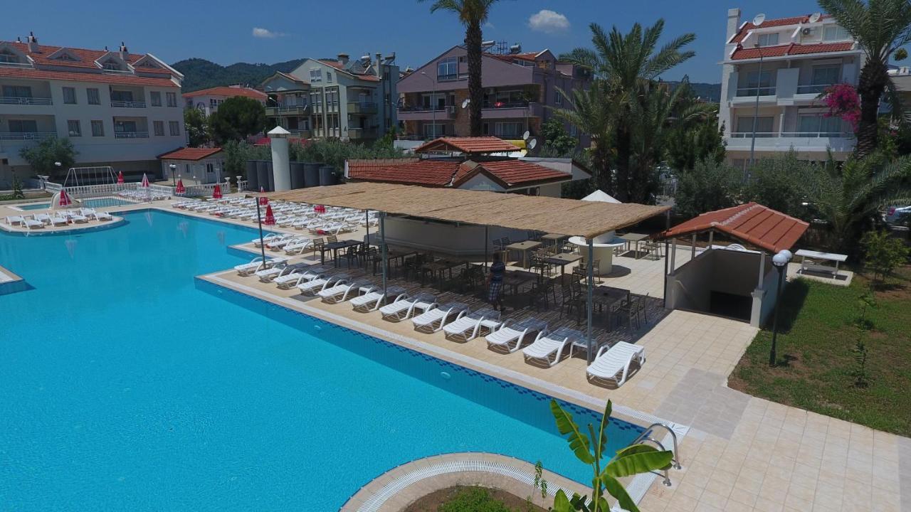 Club Kocer Apartments Мармарис Екстериор снимка